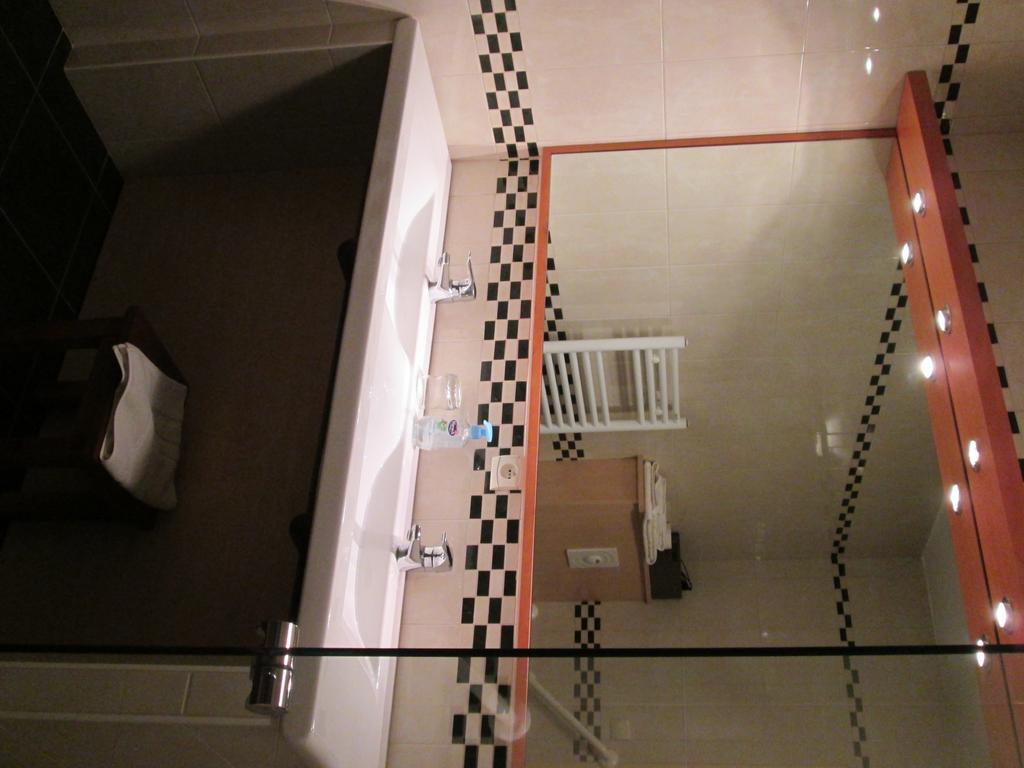 Chambre D'Hotes "Les Bordes" Marzy Pokój zdjęcie